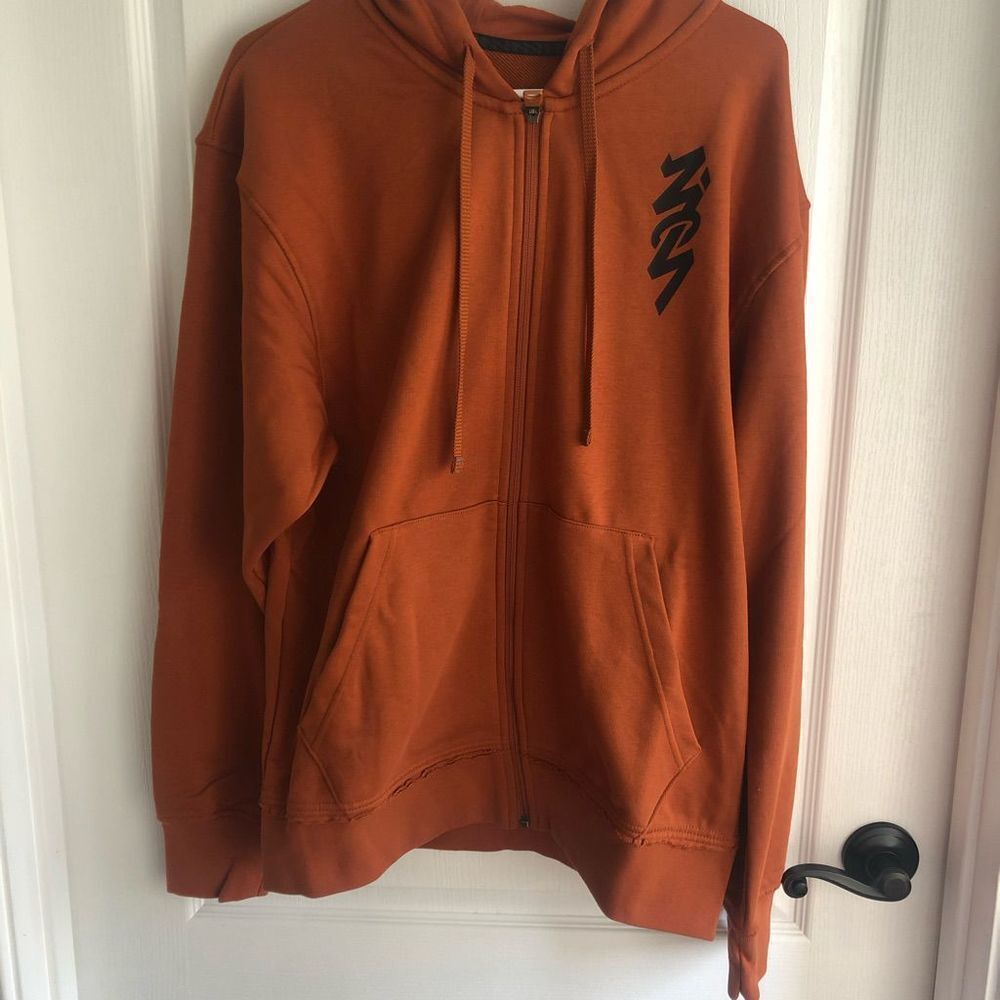 NWT Jordan Zion Dri-Fit Hoodie For Men Size Medium Dark Russet Black Long Sleeve